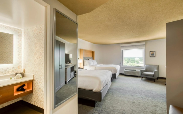 Holiday Inn Mobile-Dwtn/Hist. District by IHG