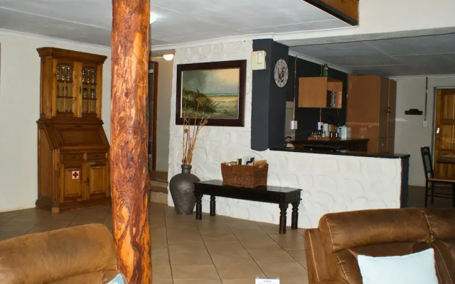 Riverman Cabin Country Lodge
