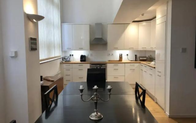 London warehouse 2 bed