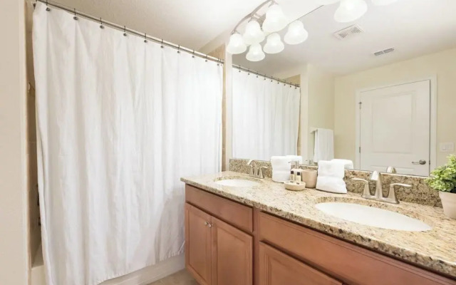 Pleasant Townhouse at Storey Lake