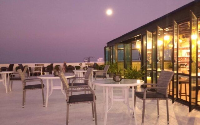 Royal Pavilion Hua Hin Hotel