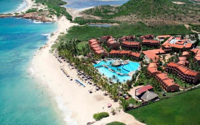 Costa Caribe Beach Hotel & Resort