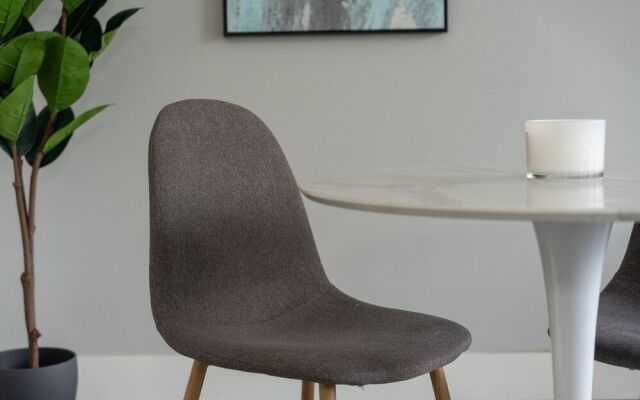 The Luckman Apartments by Barsala