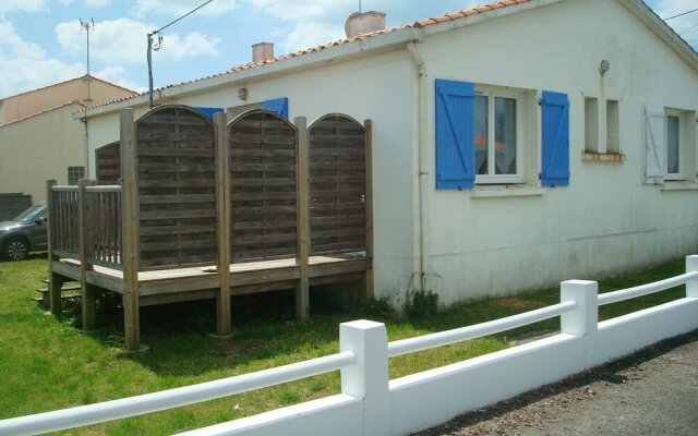 House With 2 Bedrooms In Saint Hilaire De Riez With Enclosed Garden And Wifi 200 M From The Beach
