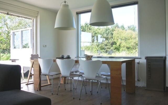 Sunlit Villa with Sauna in Nes