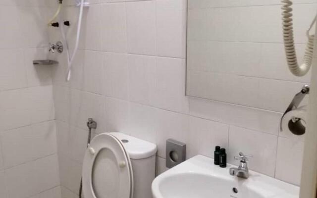 Tropical Hotel at Kota Damansara PJ