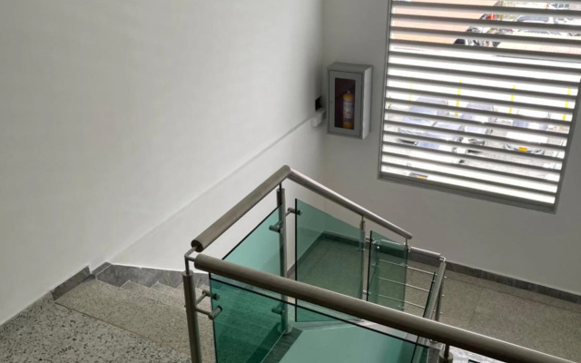 201-Confortable Aparta Estudio Nuevo en Granada