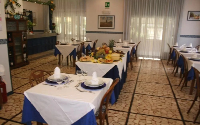 Hotel Perla Del Mare