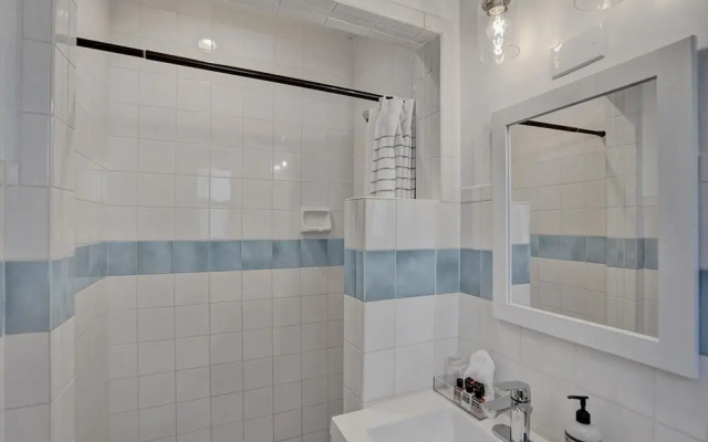 Marine Villas 2 in Hollywood