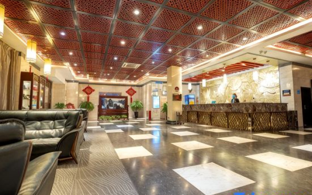 Maigode Hotel (Henan People's Hall Yanzhuang Metro Station)