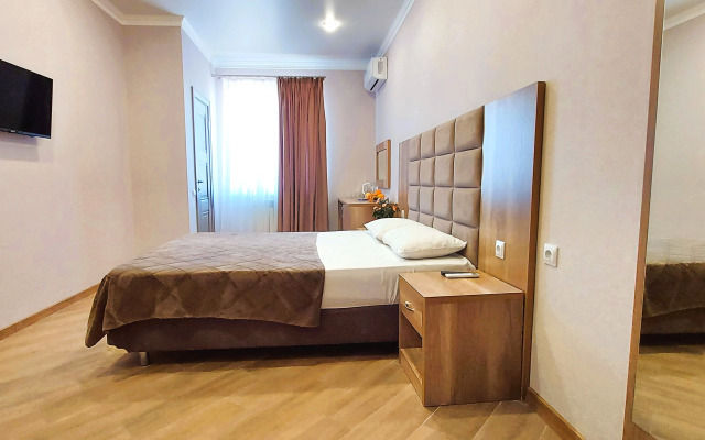 Легенда (Геленджик)