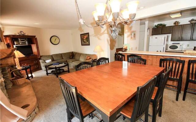 Mammoth Ski & Racquet Club #12 - Pet Okay! 2 Bedrooms 2 Bathrooms Cond