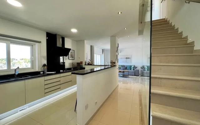 Albufeira Deluxe Residence With Pool