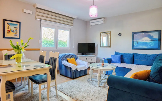 Apartments Aerodrom