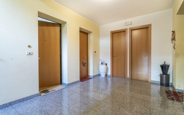 Ai Gelsomini-APT with Terrace & Parking