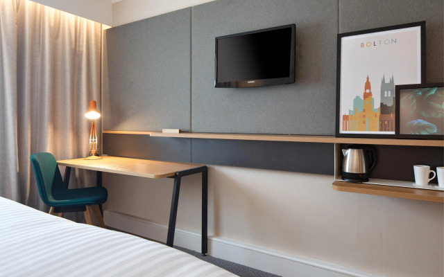 Holiday Inn Bolton Centre by IHG