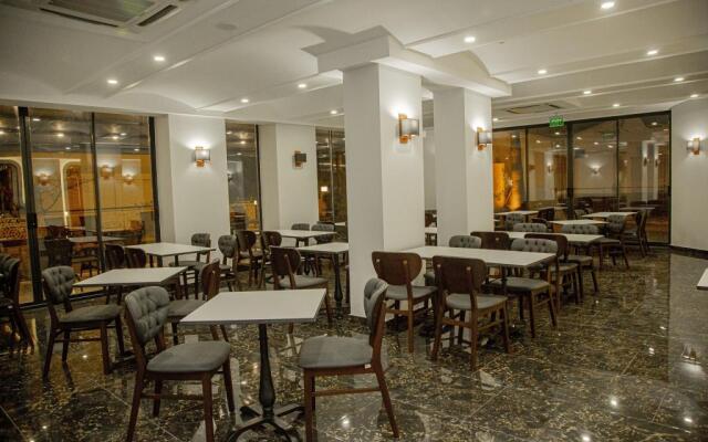 Sette Serenity Hotel 