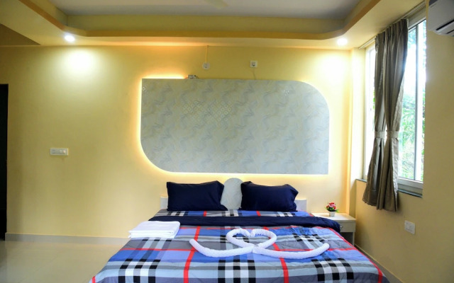Laxmi Empire Guest House