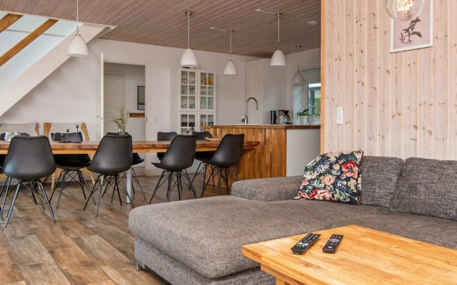 10 Person Holiday Home in Glesborg