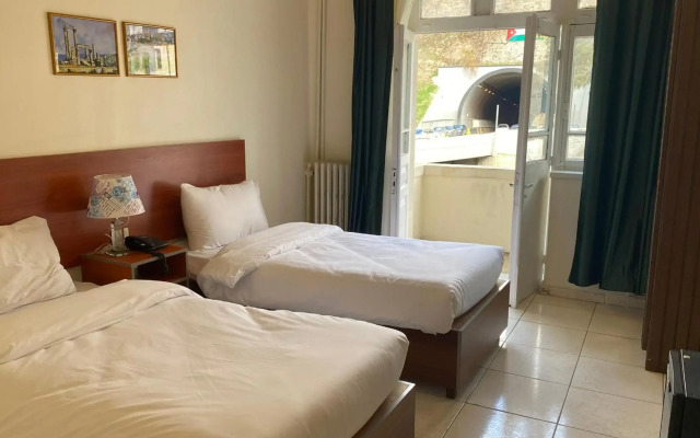 New Park Hotel