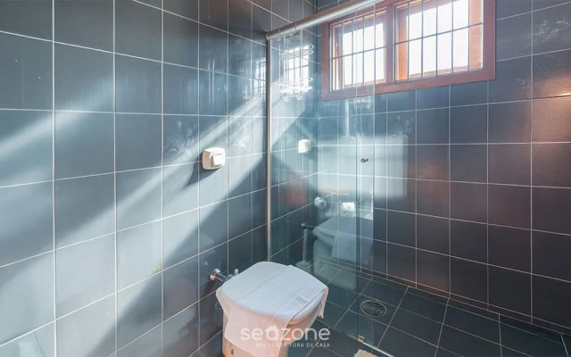 Large House W/fireplace in Campos do Jordao Ras175