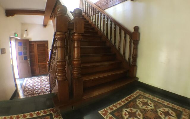 Vigan Plaza Hotel