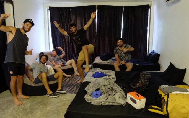 Delos inn Baankai Beach