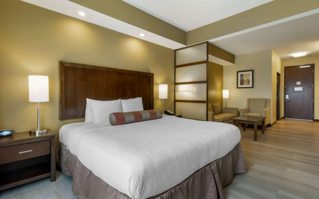Best Western Plus Lacey Inn & Suites
