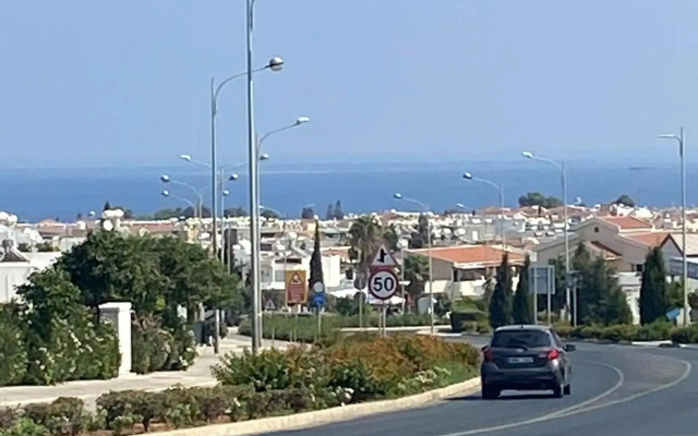 Paralimni