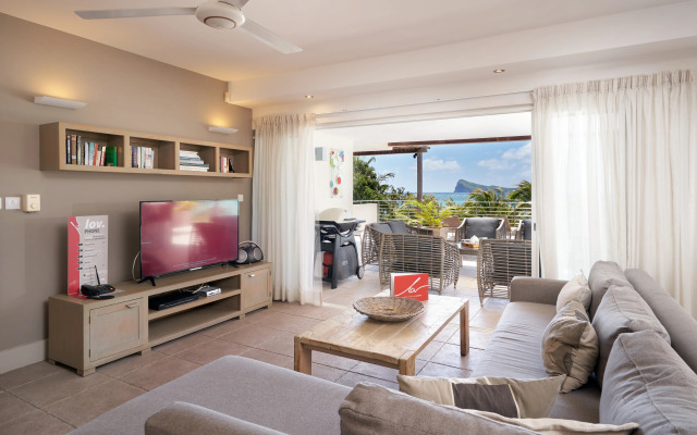 Cape Point Seafront Suites & Penthouse with LOV