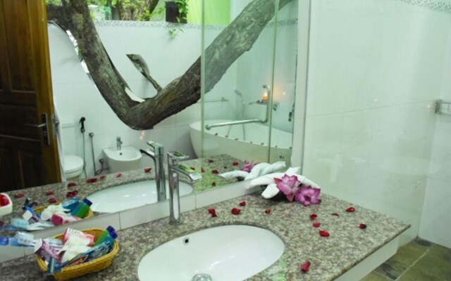 Colombo Tree House