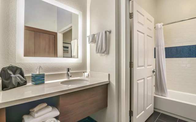 Staybridge Suites University Area by IHG