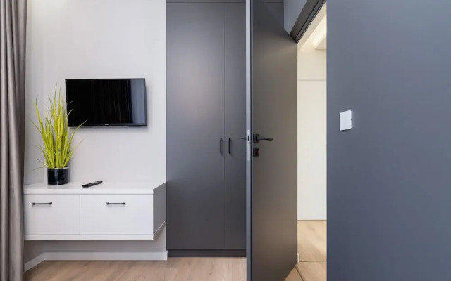 Mogilska Apartments by Renters Prestige