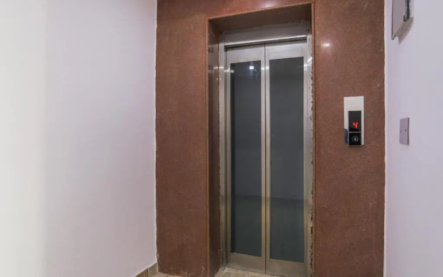 Hotel Taj Home Stay by OYO Rooms