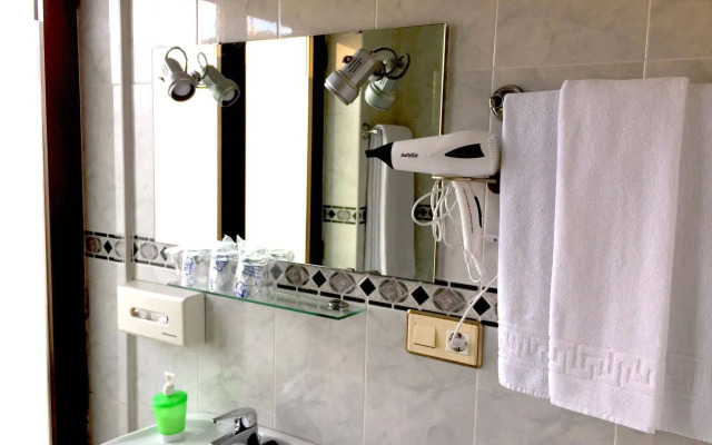 Hostal Concejo