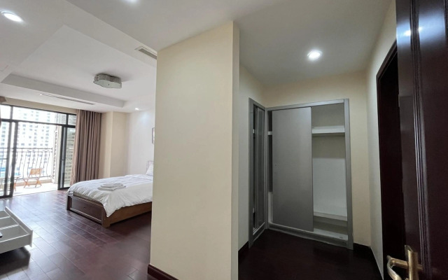 Vinhomes Royal City Luxury Apartment 3 Br