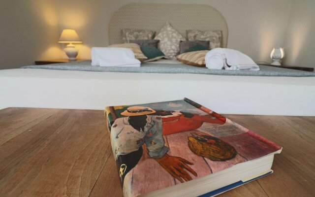 Executive Suite - Calais