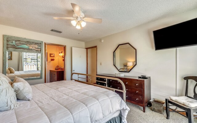 The Other Castle 5 Bedroom Home by RedAwning