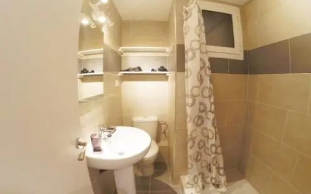 Apartamentos FV Flats Valencia - Mestalla 9