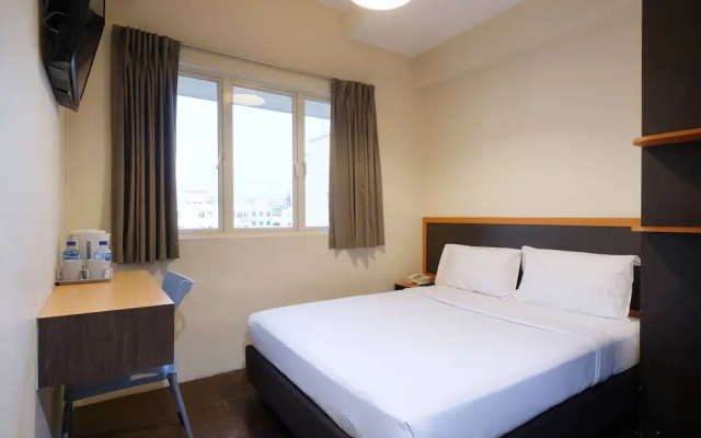 Nicoll Hotel