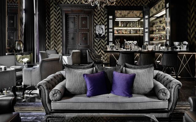 Schlosshotel Berlin By Patrick Hellmann