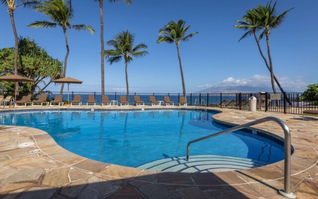 Polo Beach Club Vacation Rentals - APlus Resorts