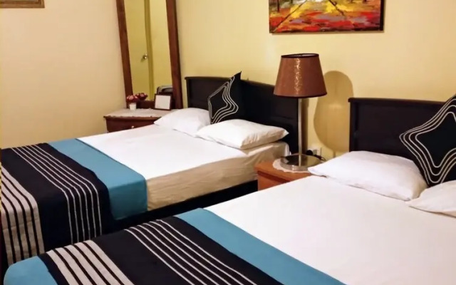 Miselly's Bangalow Hostel