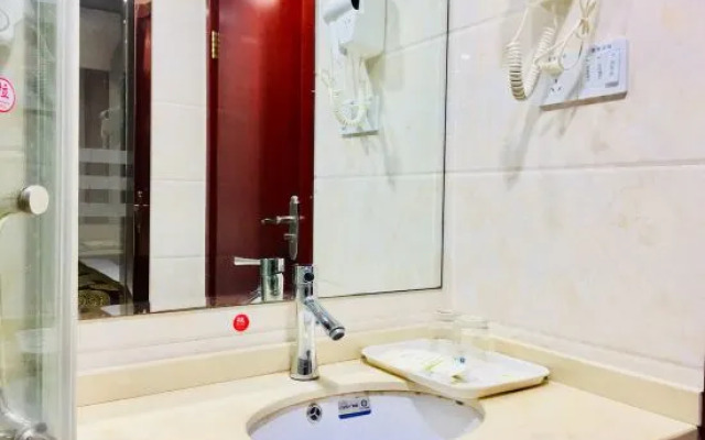 Ruyi Hotel (Nantong Liuping Road)