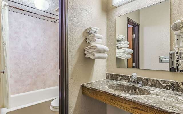 Rodeway Inn Saint Joseph