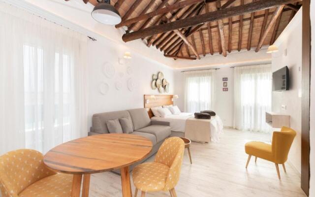 CASA AZUL - Boutique Apartments by Casa del Patio