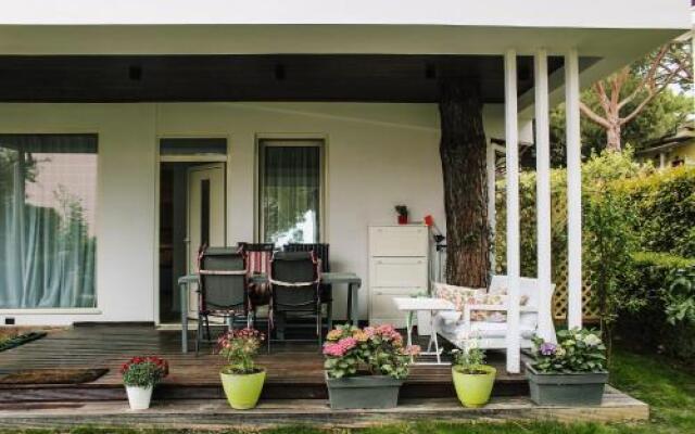 Ivy Lalzi Bay Beach House