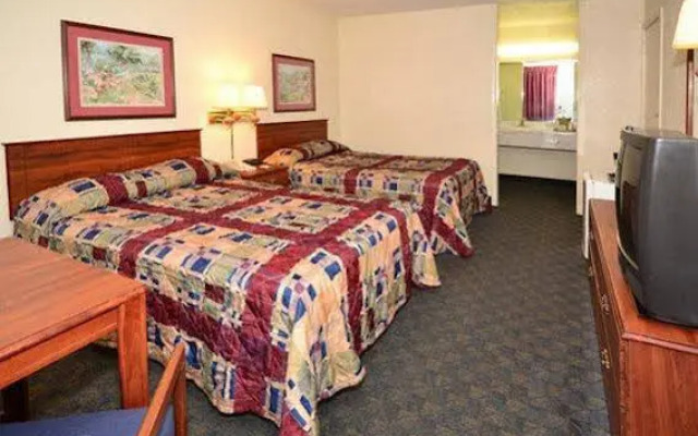 Rodeway Inn & Suites