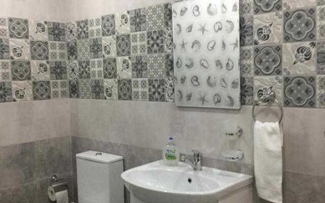 Apple Tree Family Home (ECO)