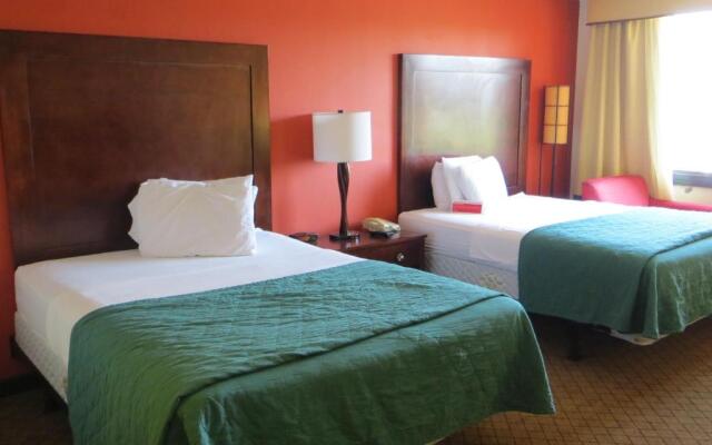 Clarion Hotel & Conference Center Lansing West